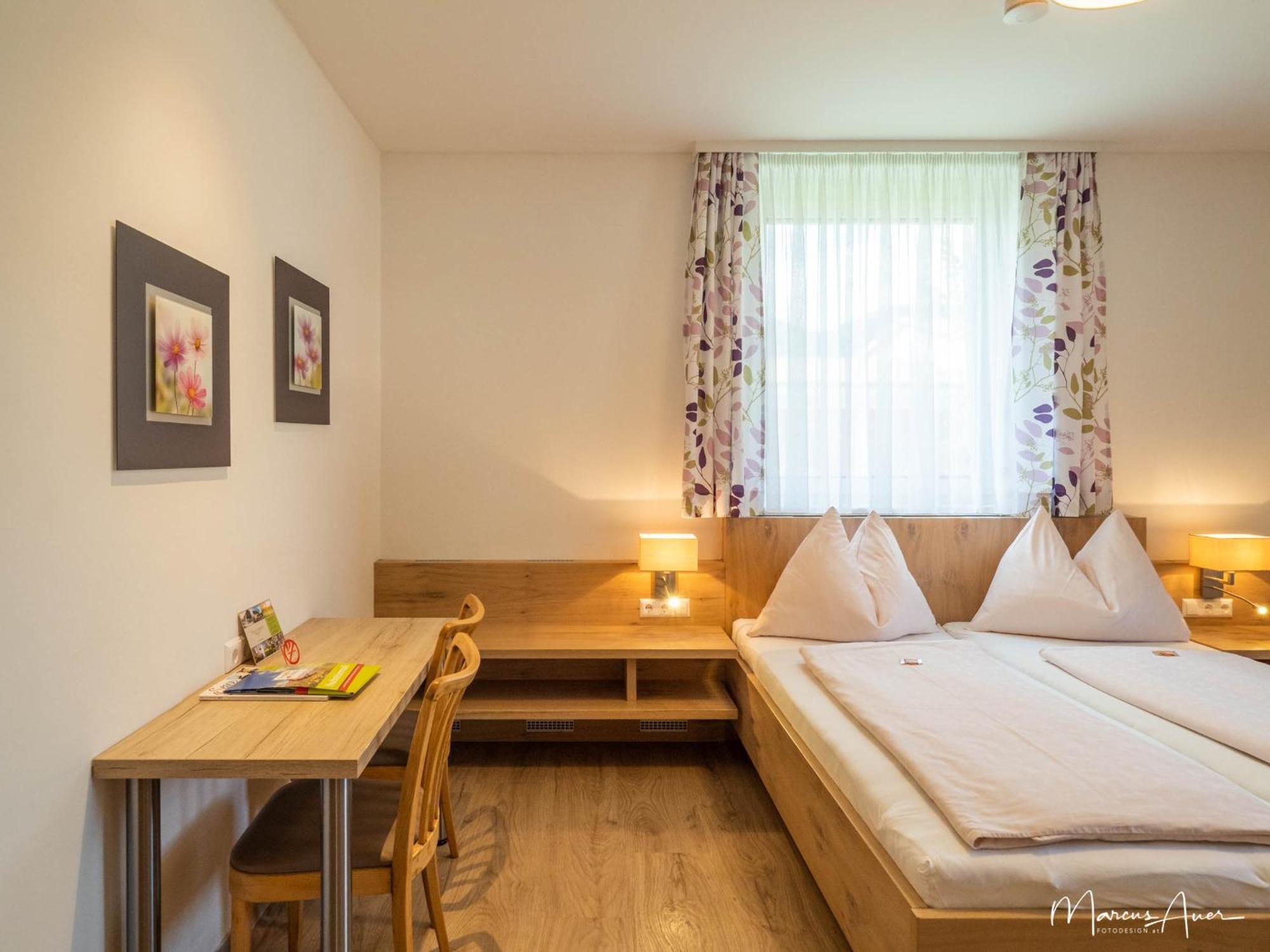 Pension Ehrenfried - Hotel Garni Kindberg Szoba fotó